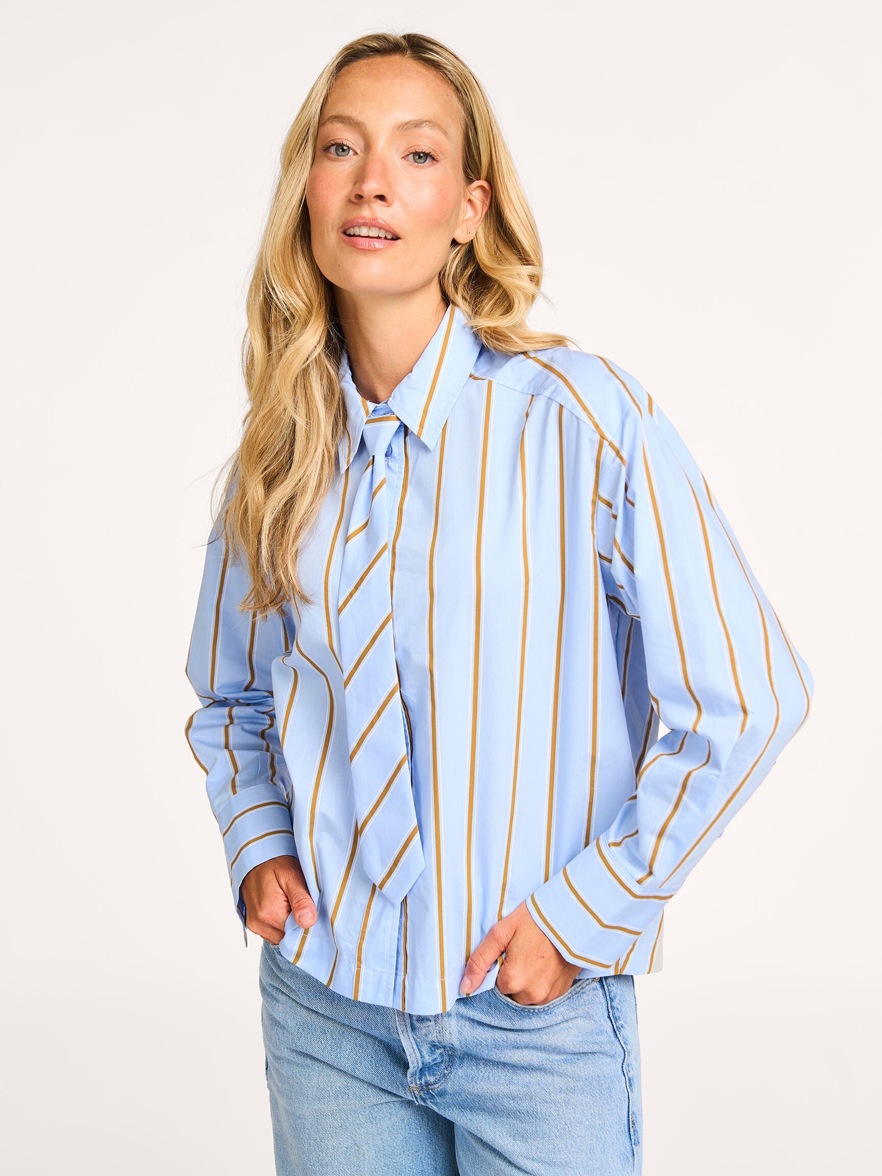 Co'Couture - Amora Stripe Tie Shirt