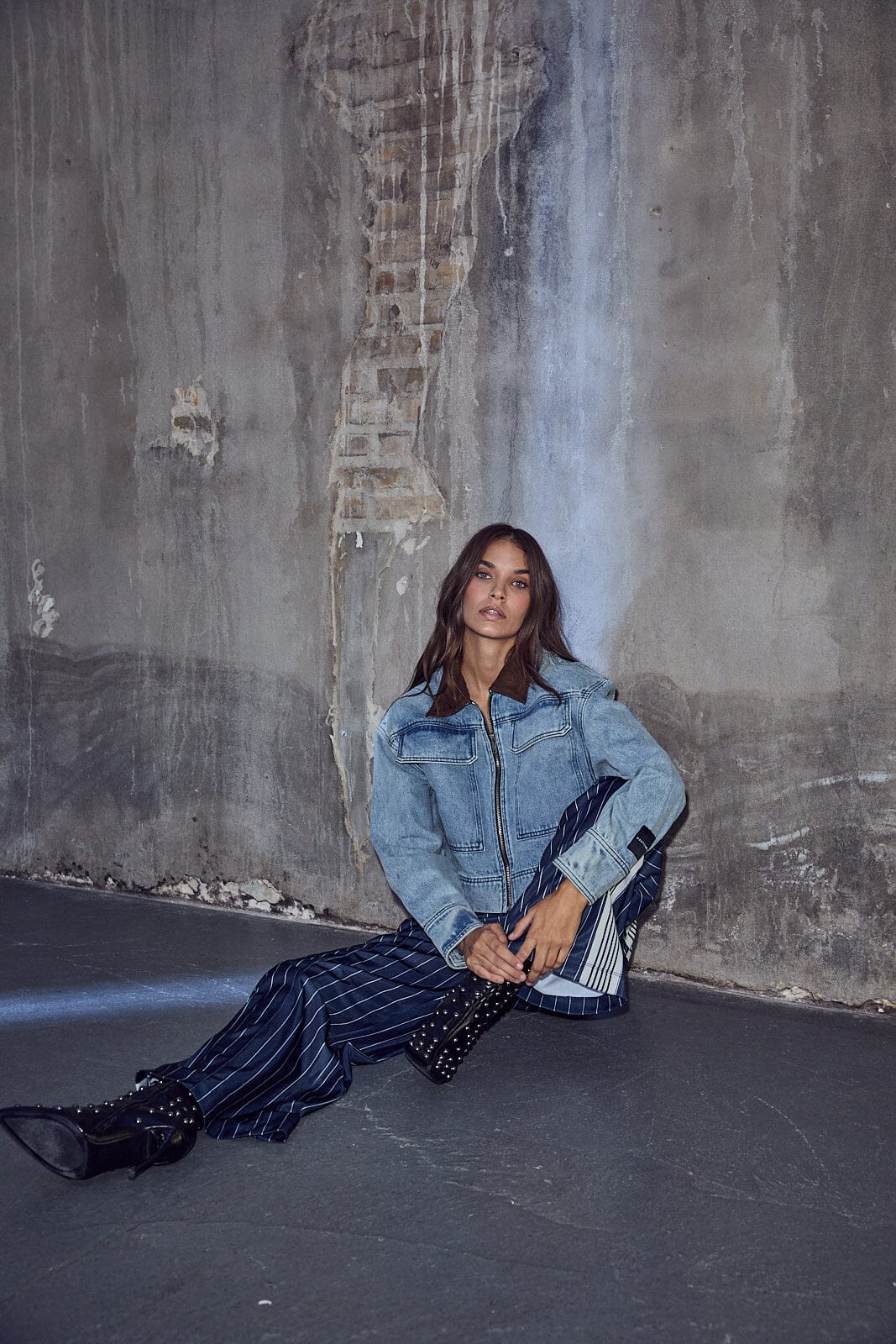 HAUTE L'AMITIÉ  - Meliza Crop Denim Jacket