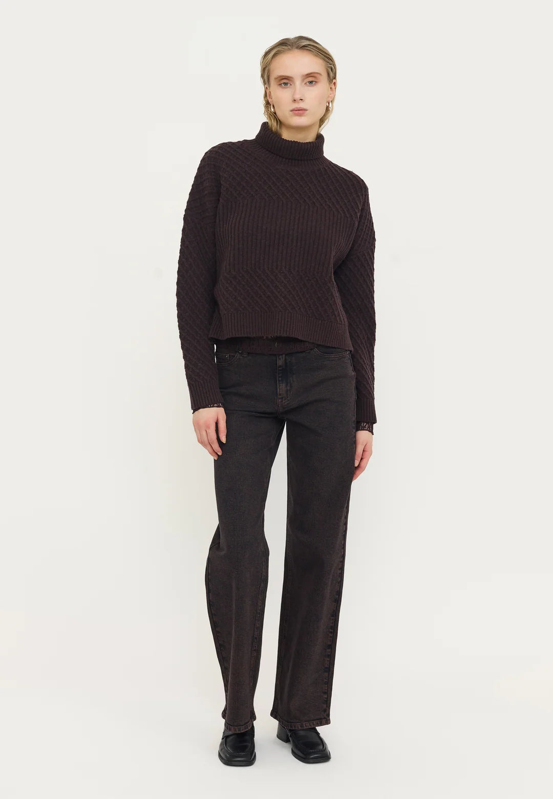 SR - Marie Rollneck Knit