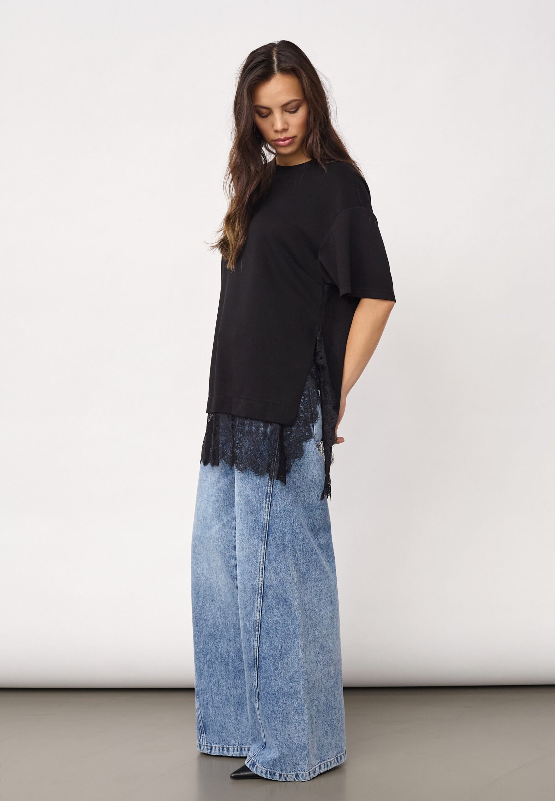 Co'Couture - Larson Mix Lace Tee