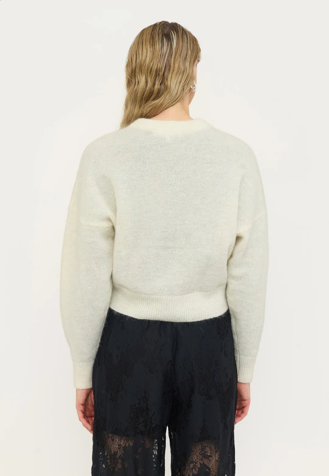 SR - Cameo Cardigan Knit