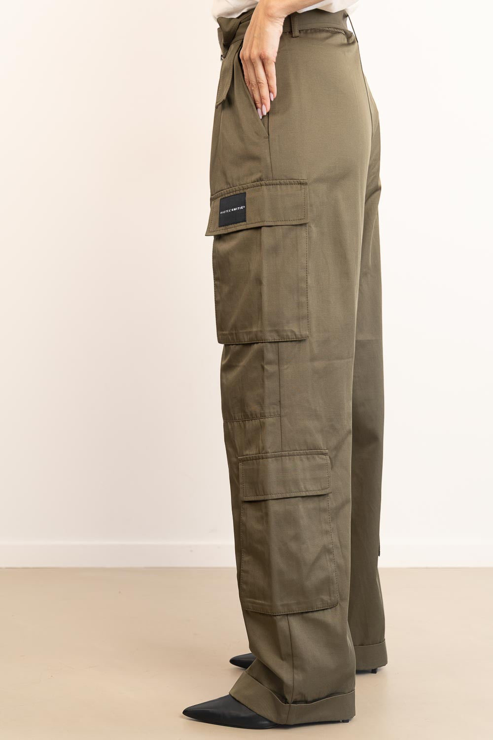 HAUTE L'AMITIÉ - Rabi Cargo Pocket Pant