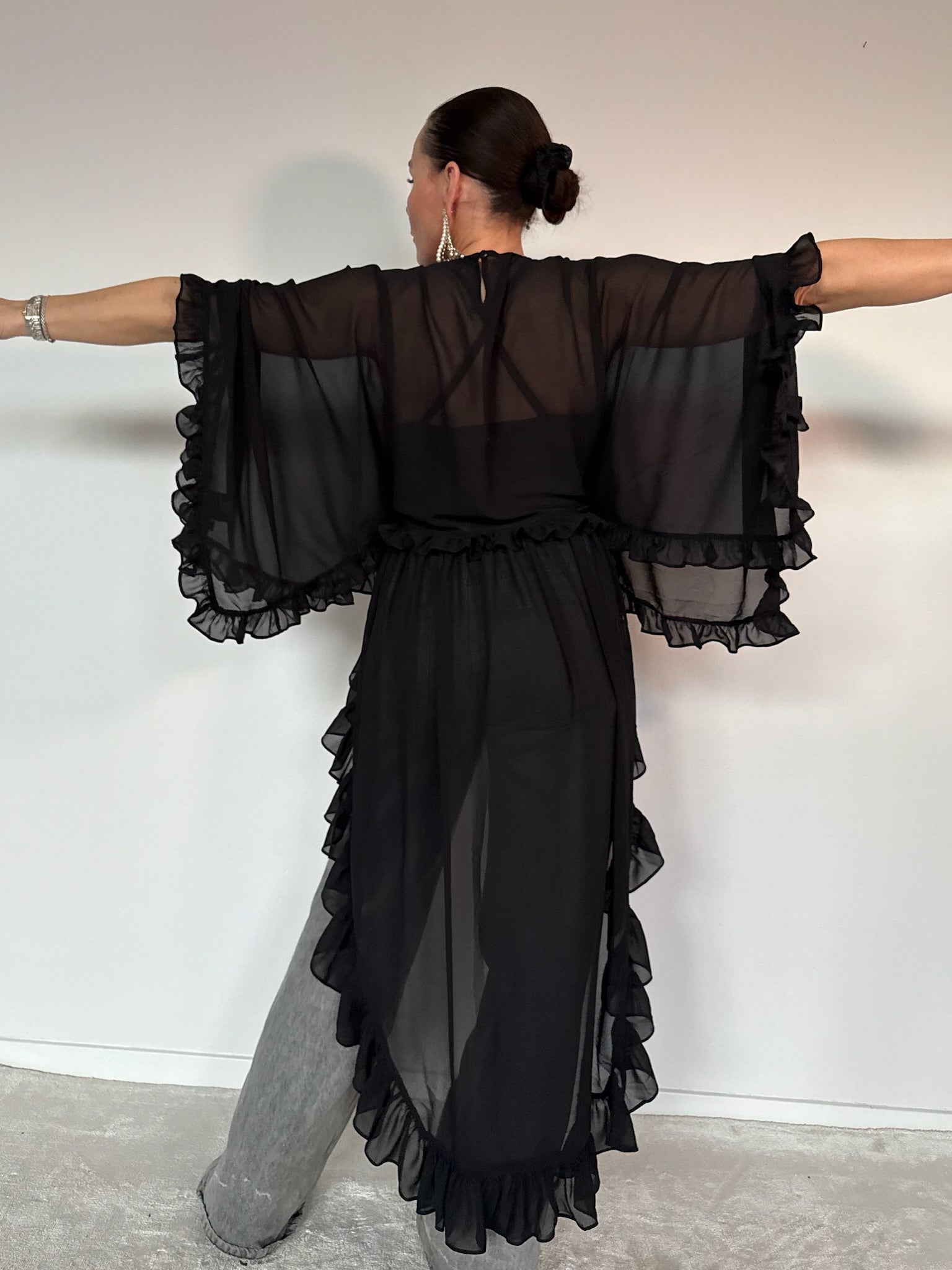 AndreA - Ruffle Cape