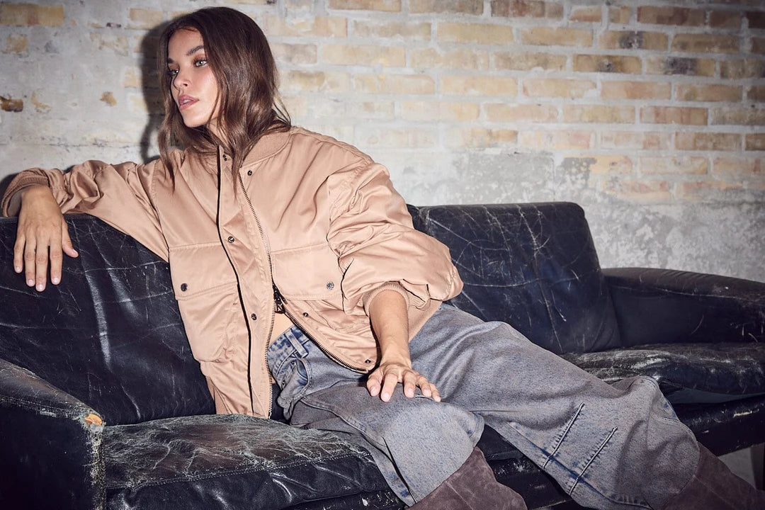 HAUTE L'AMITIÉ - Bailey Zipper Bomber