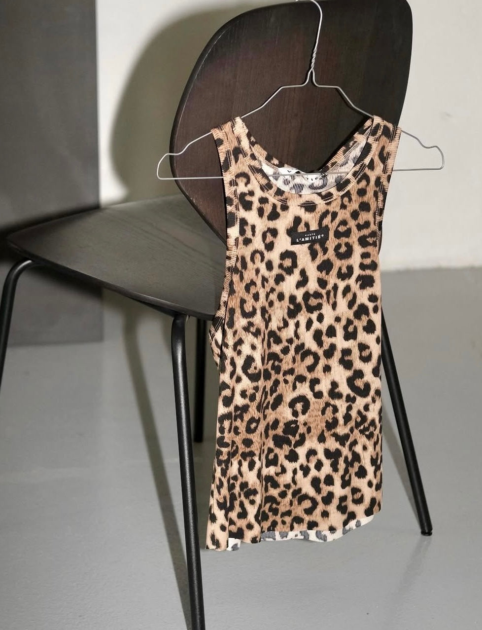 HAUTE L'AMITIÉ - Rib Badge Tank