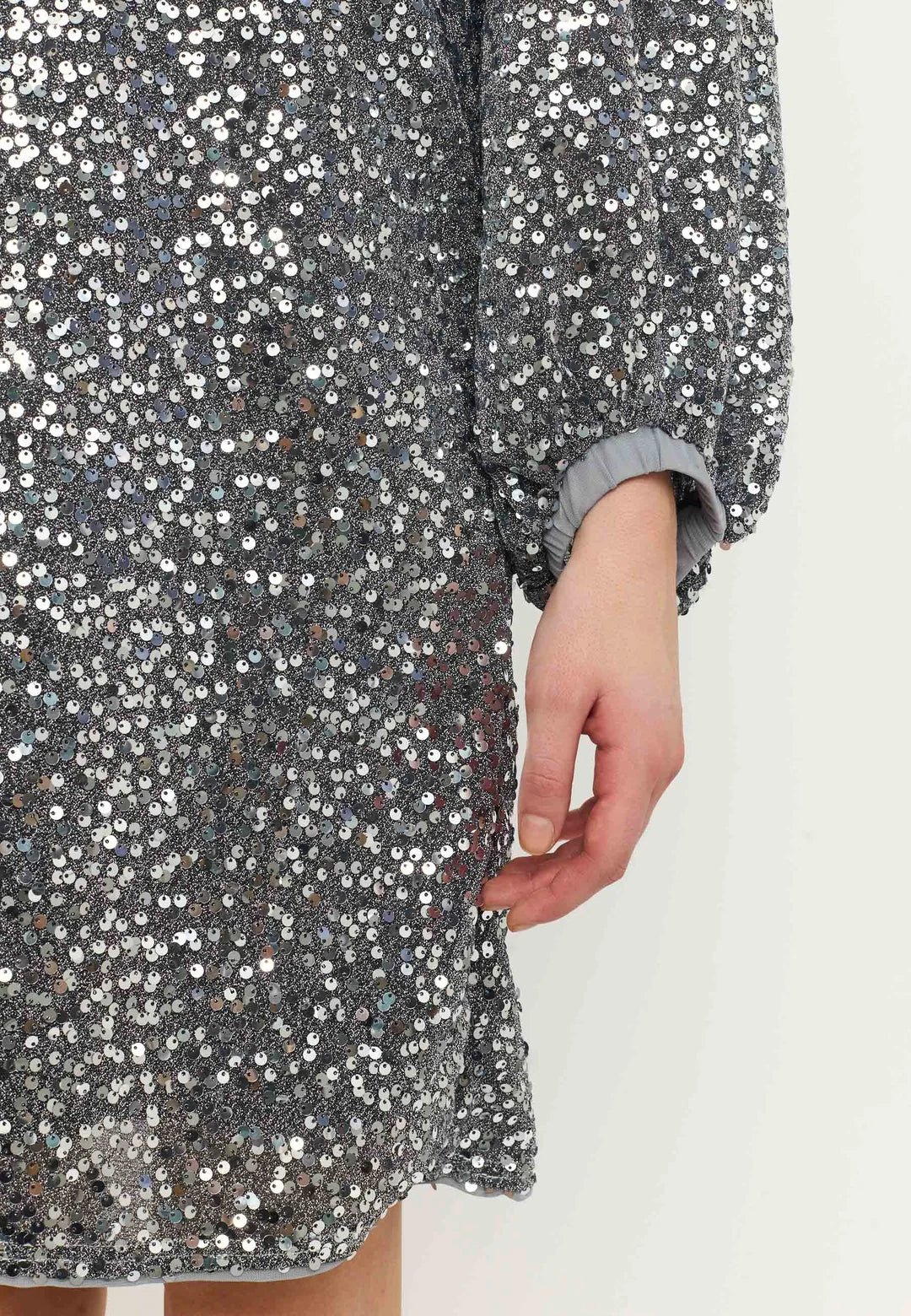 SR - Saba Dress