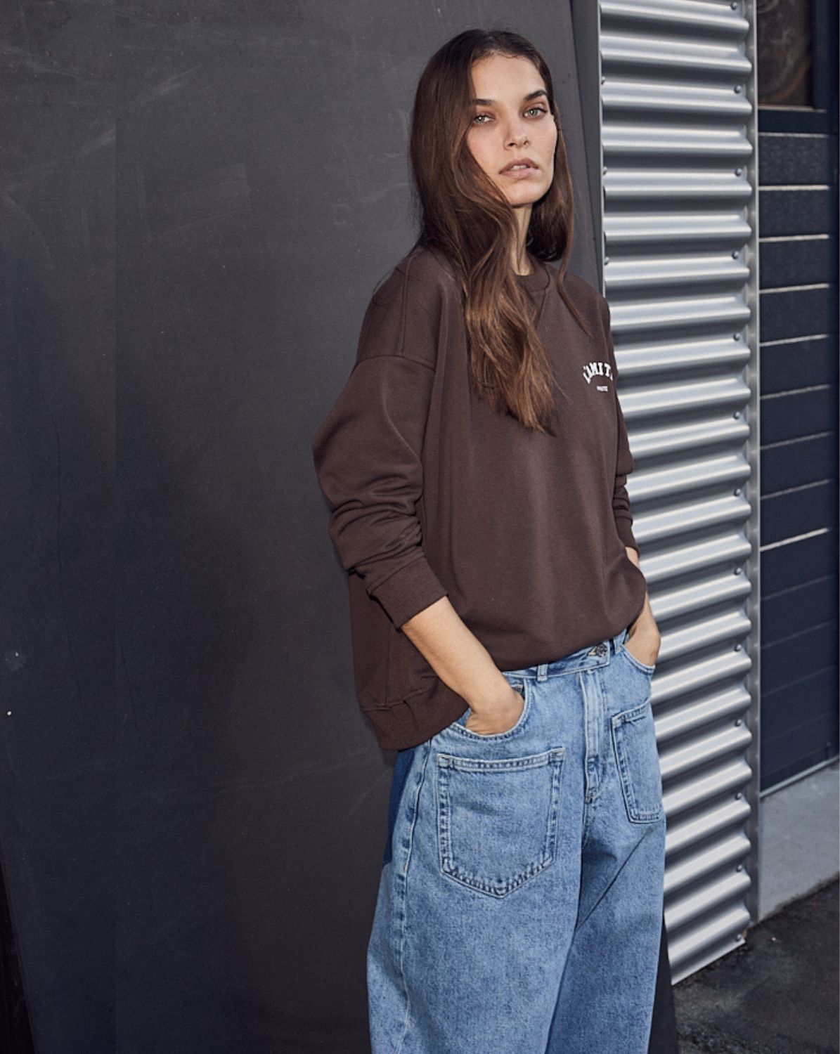 HAUTE L'AMITIÉ - Flip Waist Pocket Jeans