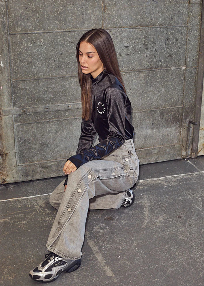 HAUTE L'AMITIÉ - Side Panel Button Jeans Regular Length