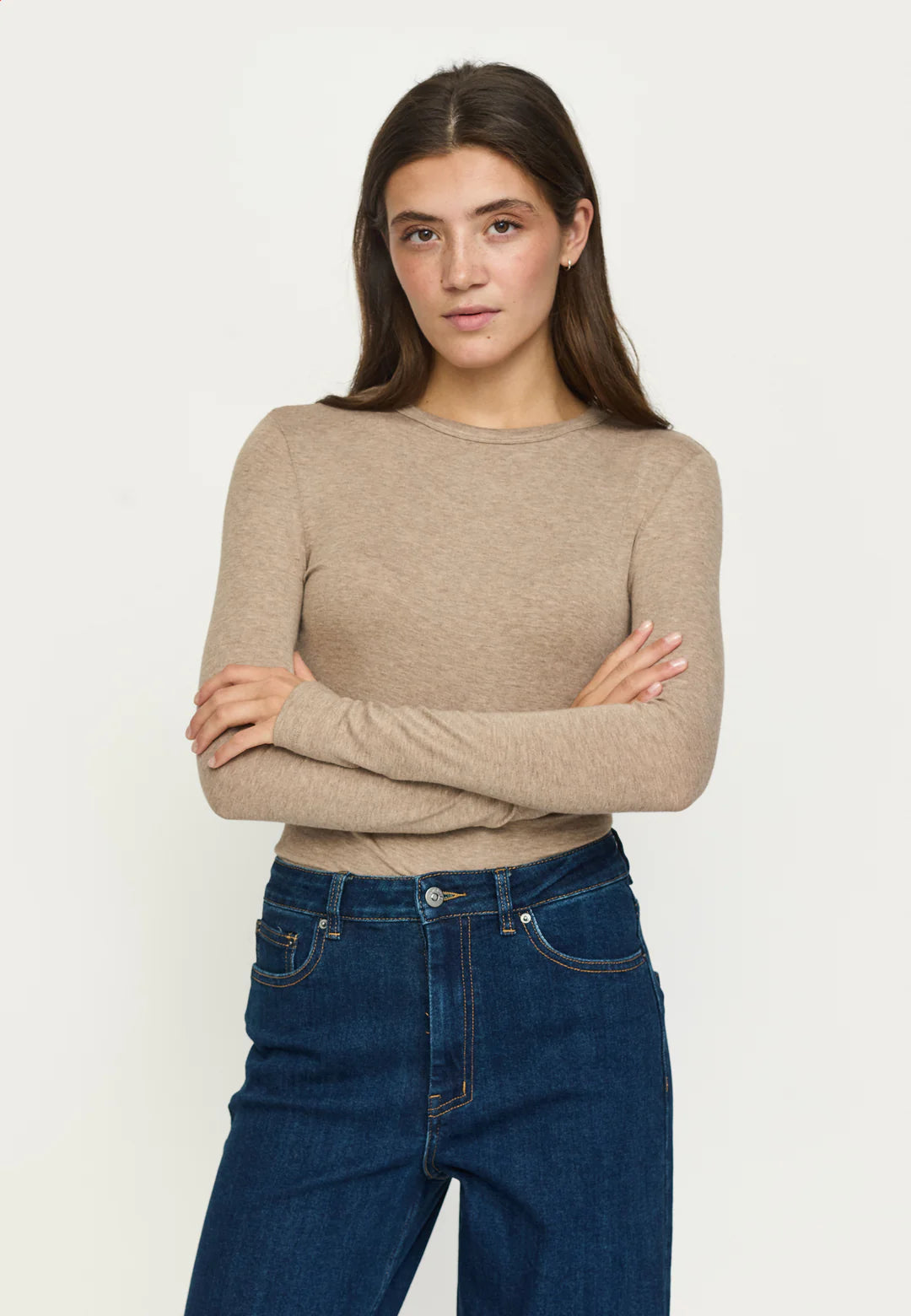 SR - Roman O - Neck