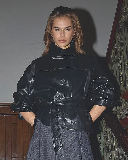 Co'Couture - Gitt Funnel Neck Blouse