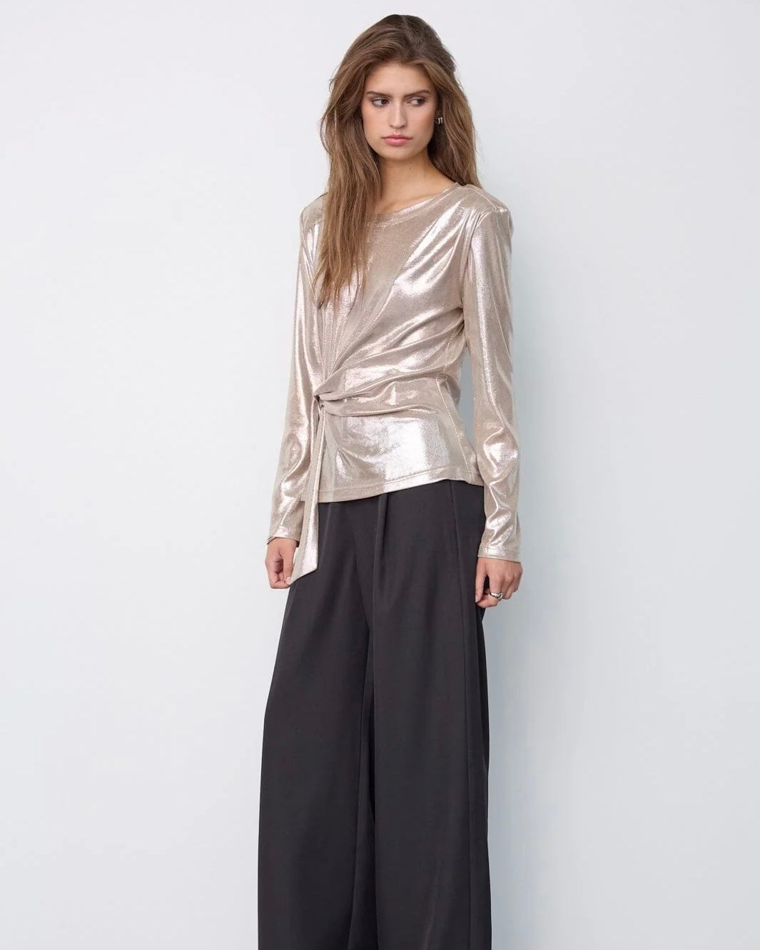 Co'Couture - Margot LS Tie Tee