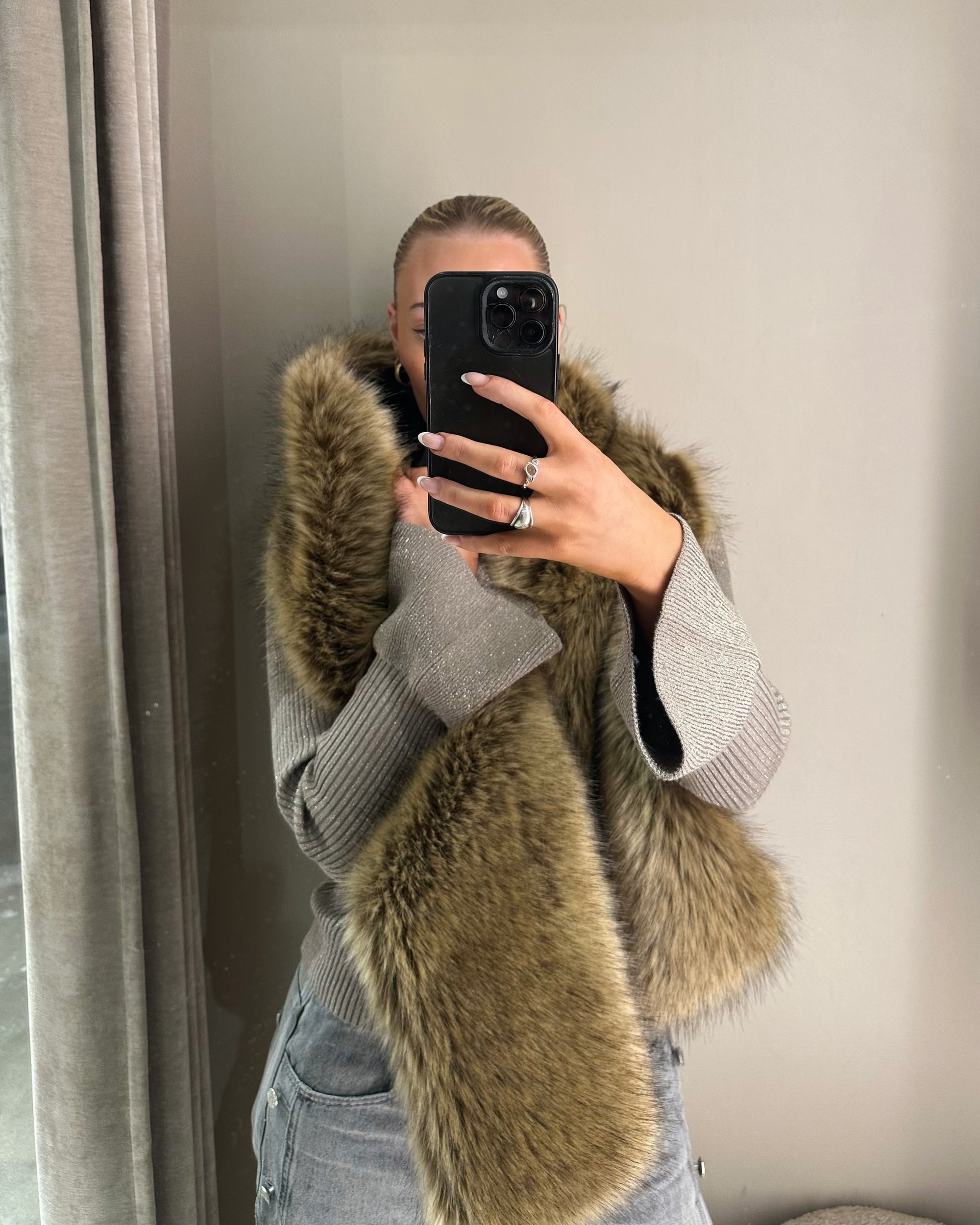 BOW19 - Anais Scarf Large