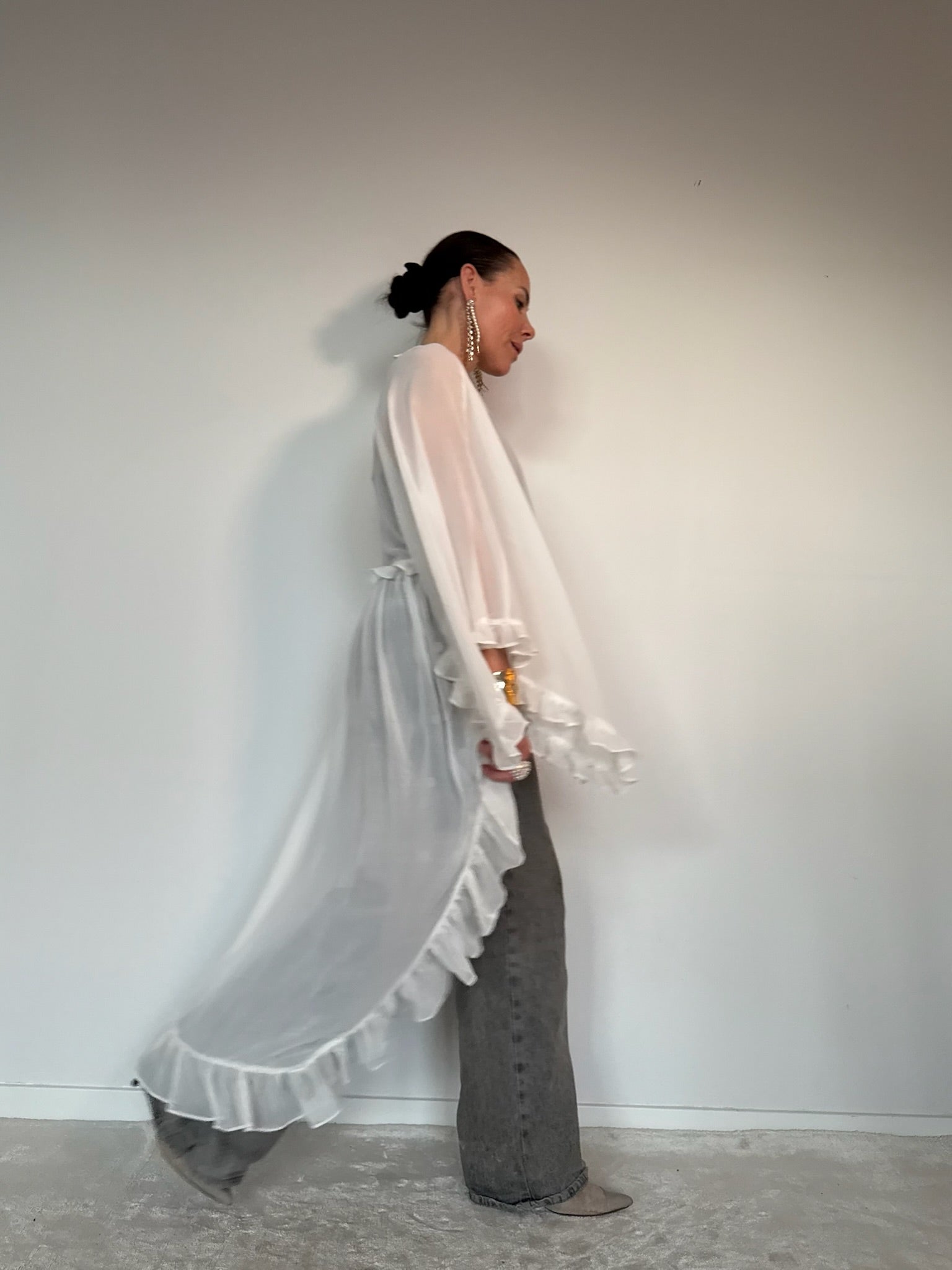AndreA - Ruffle Cape