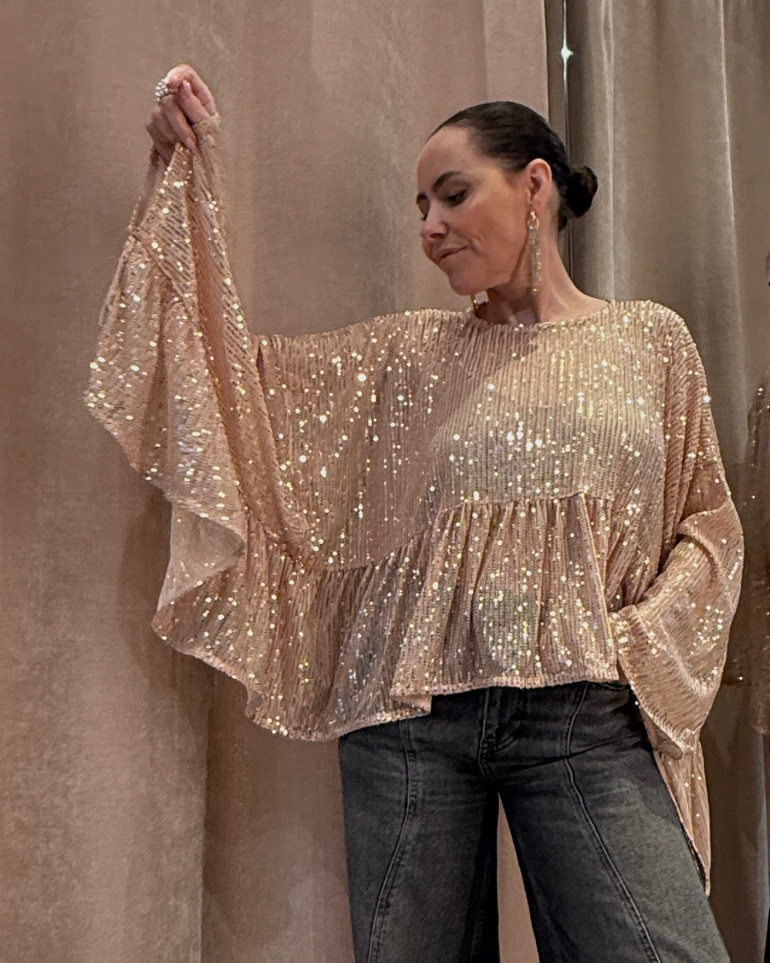 AndreA - Wing Top Sequin