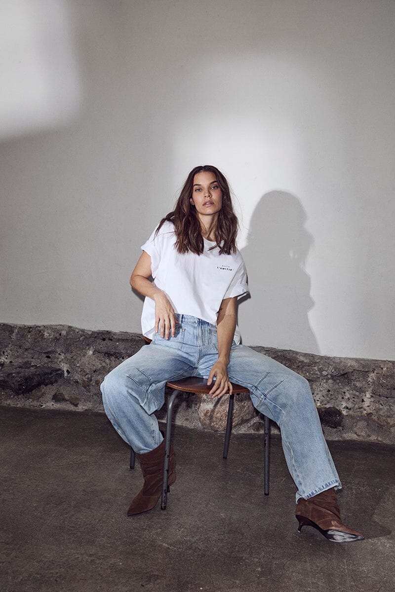 HAUTE L'AMITIÉ - Barrel Front Pocket Jeans TALL