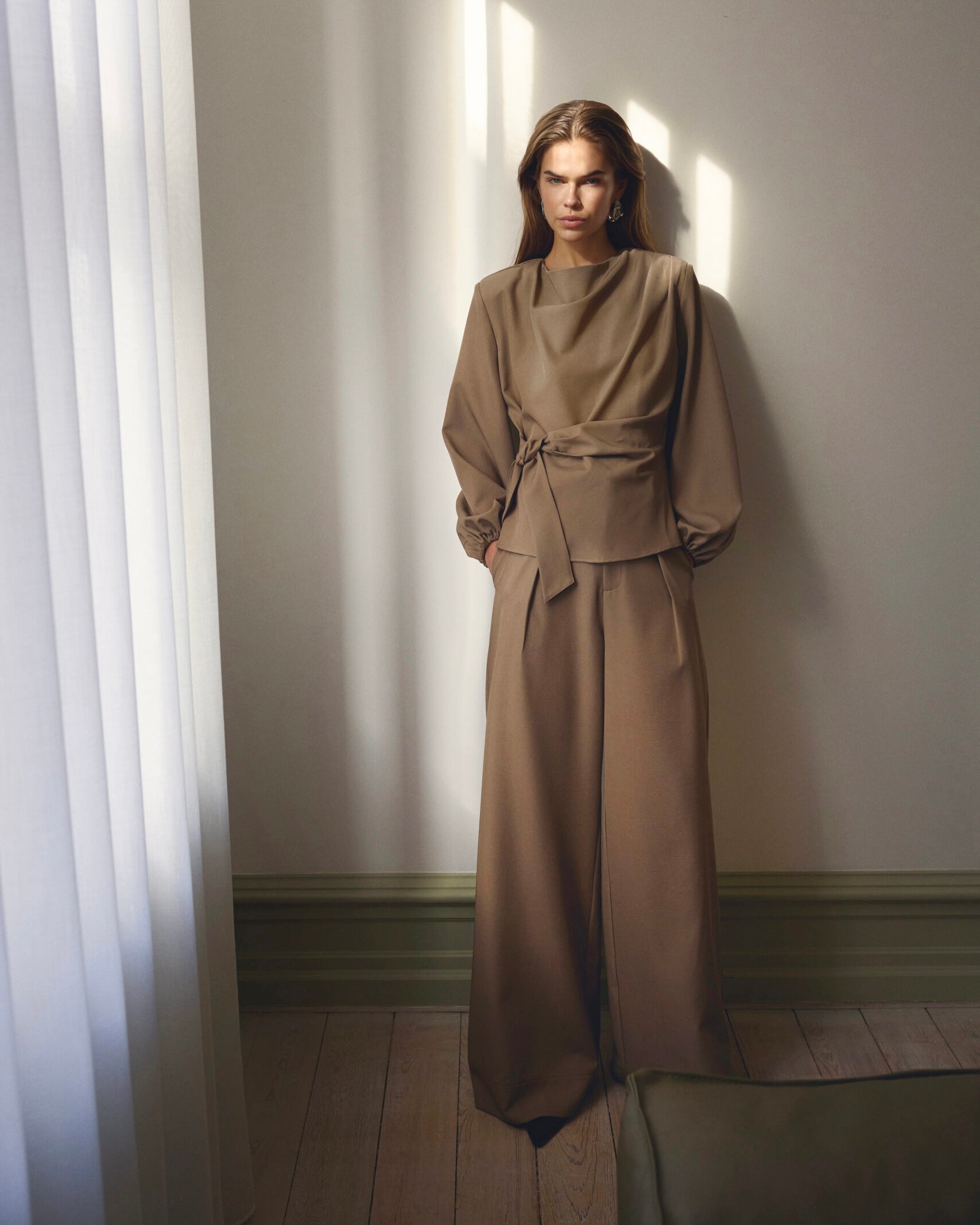 Co'Couture - Luna Pleat Pant
