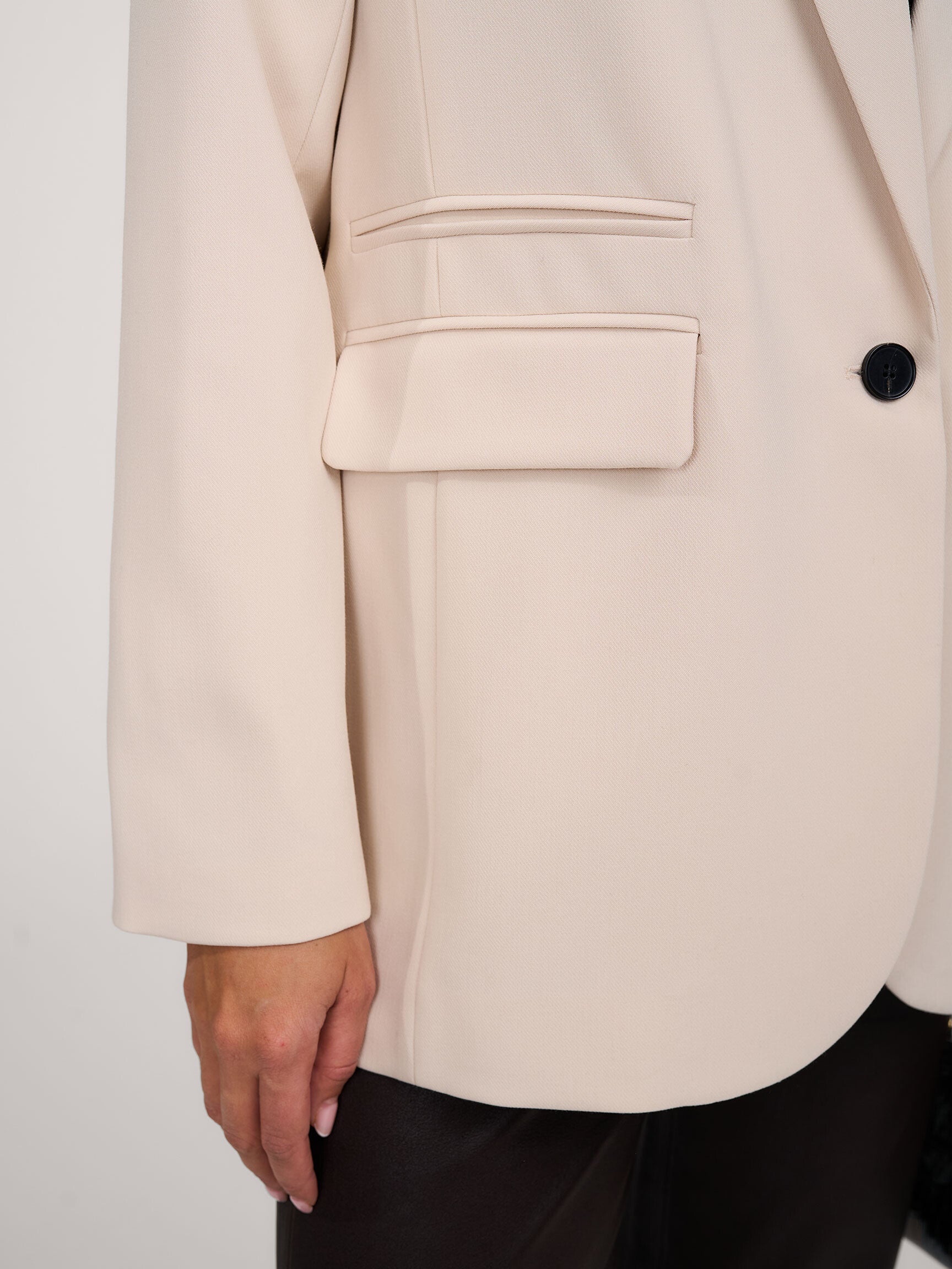 Co'Couture - Vola Single Oversized Blazer