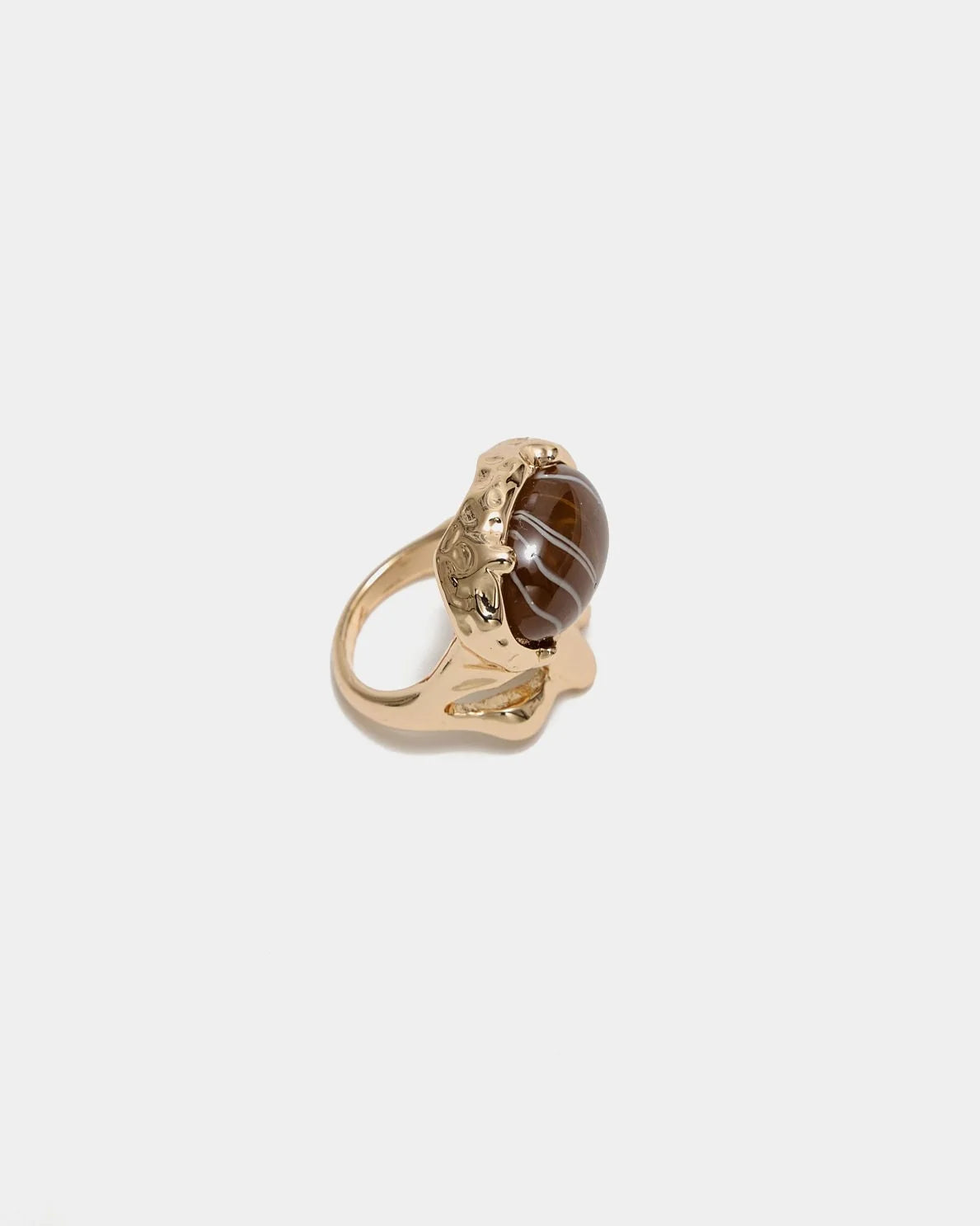 BOW19 - Pom Stone Ring