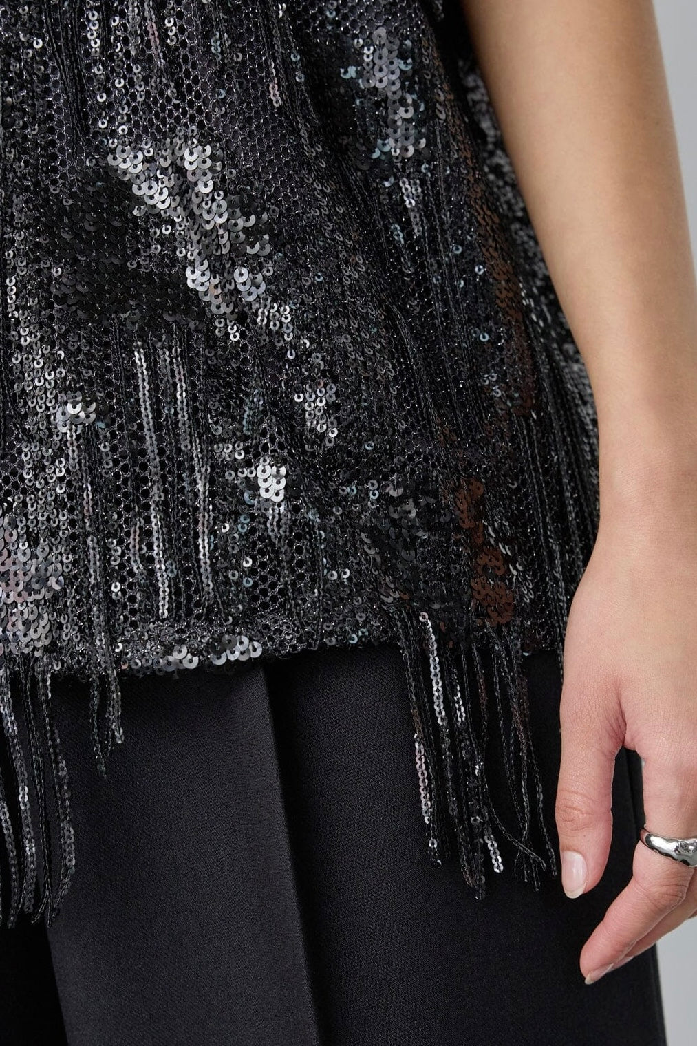Co'Couture - Tyra Sequin Blouse