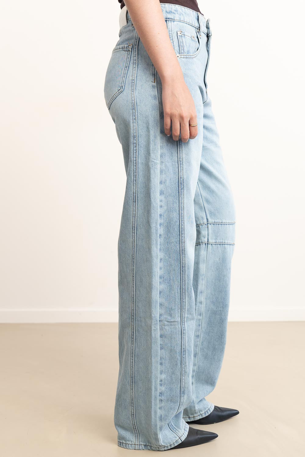HAUTE L'AMITIÉ - Drew Barrel Panel Jeans TALL