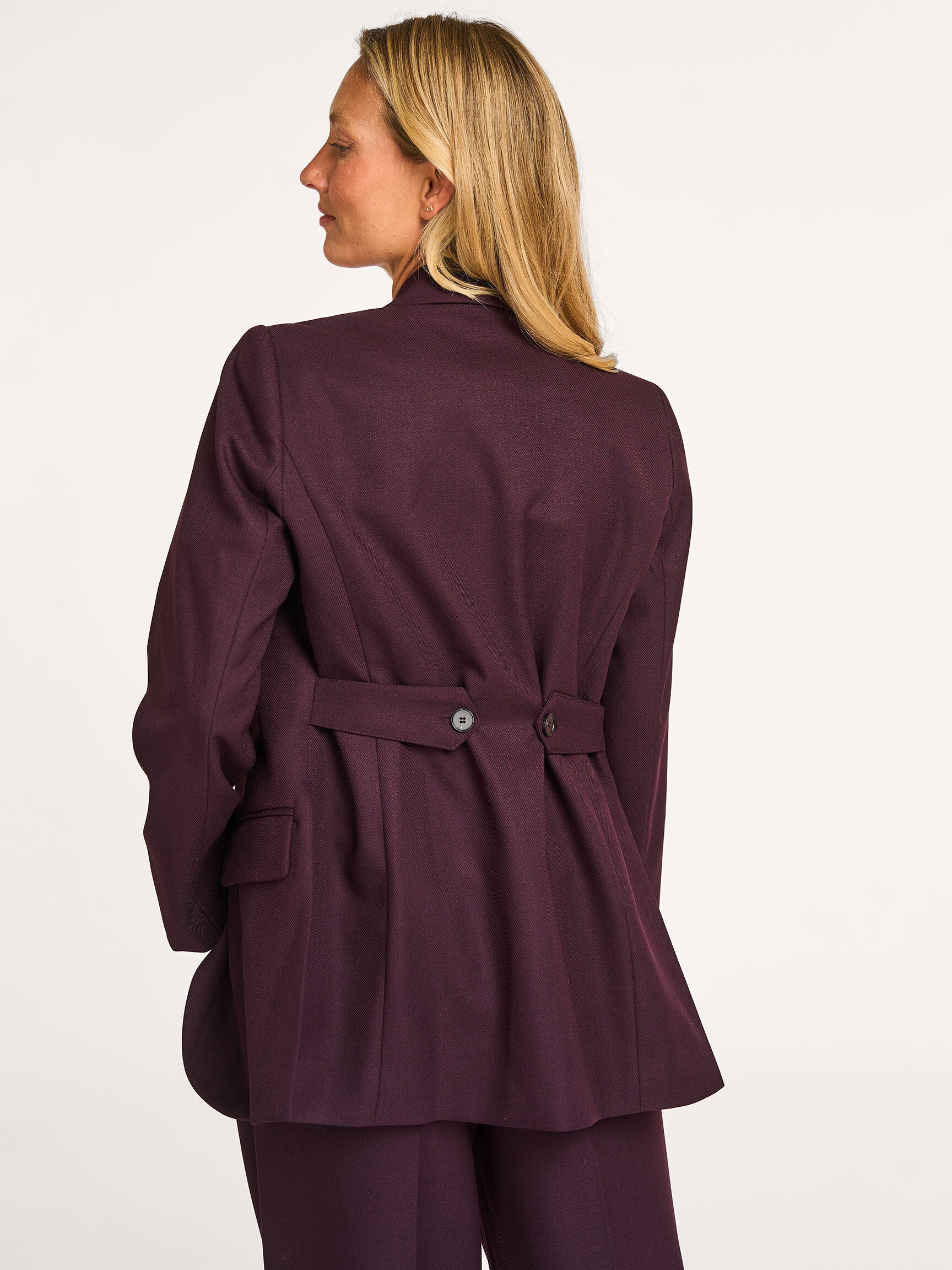 Co'Couture - Almira Fitted Blazer