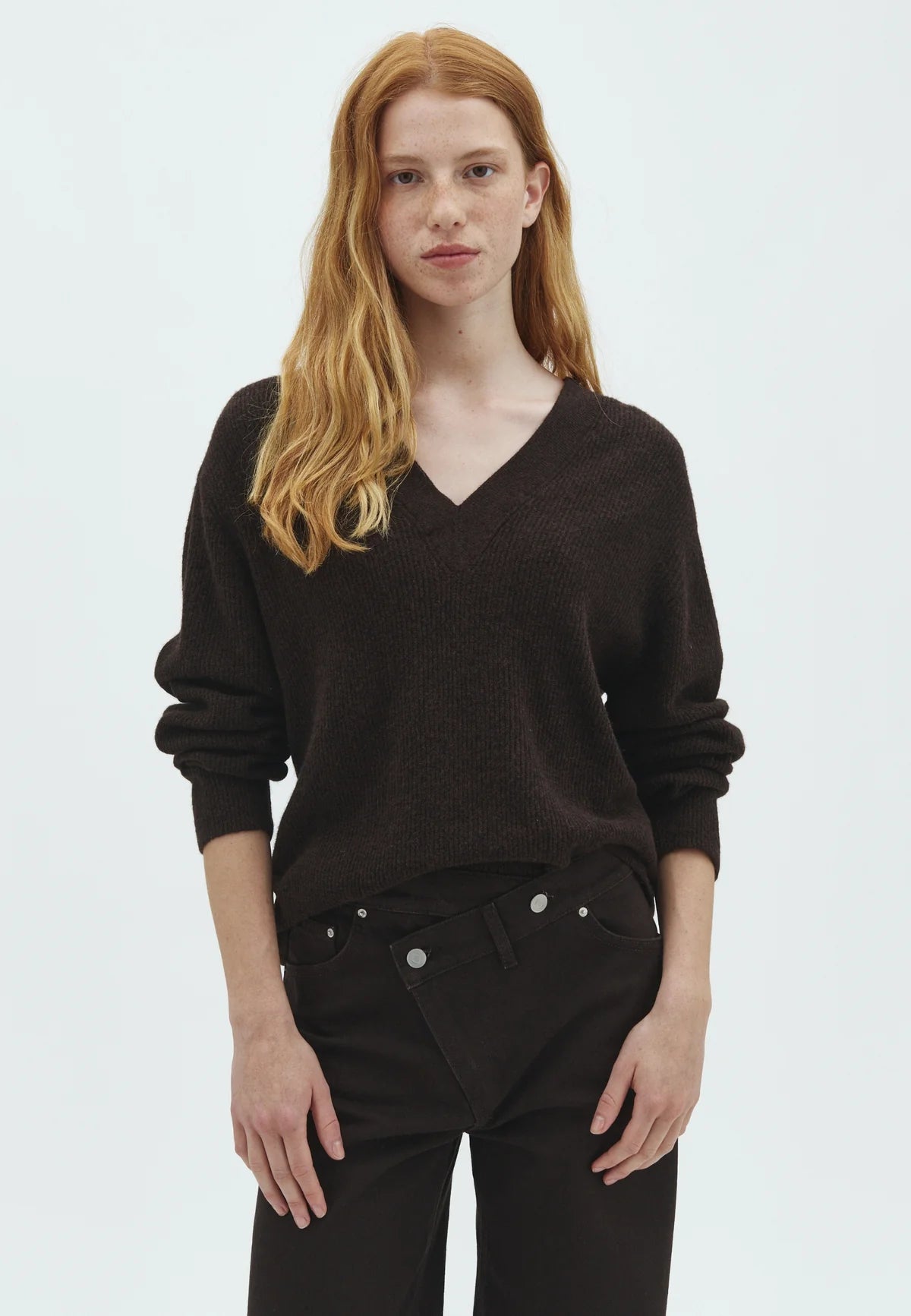 mbyM - Asato V Neck Knit