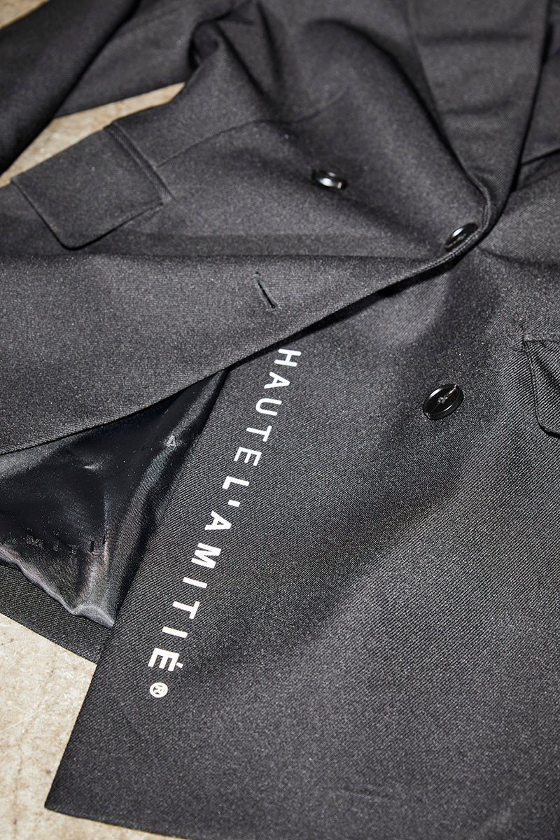 HAUTE L'AMITIÉ - Premiere Waist Fit Blazer